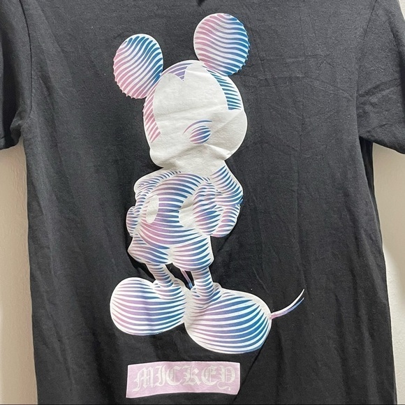 NEFF DISNEY COLLECTION Men’s Black Short Sleeve Mickey Mouse Tee Old English - Picture 2 of 8